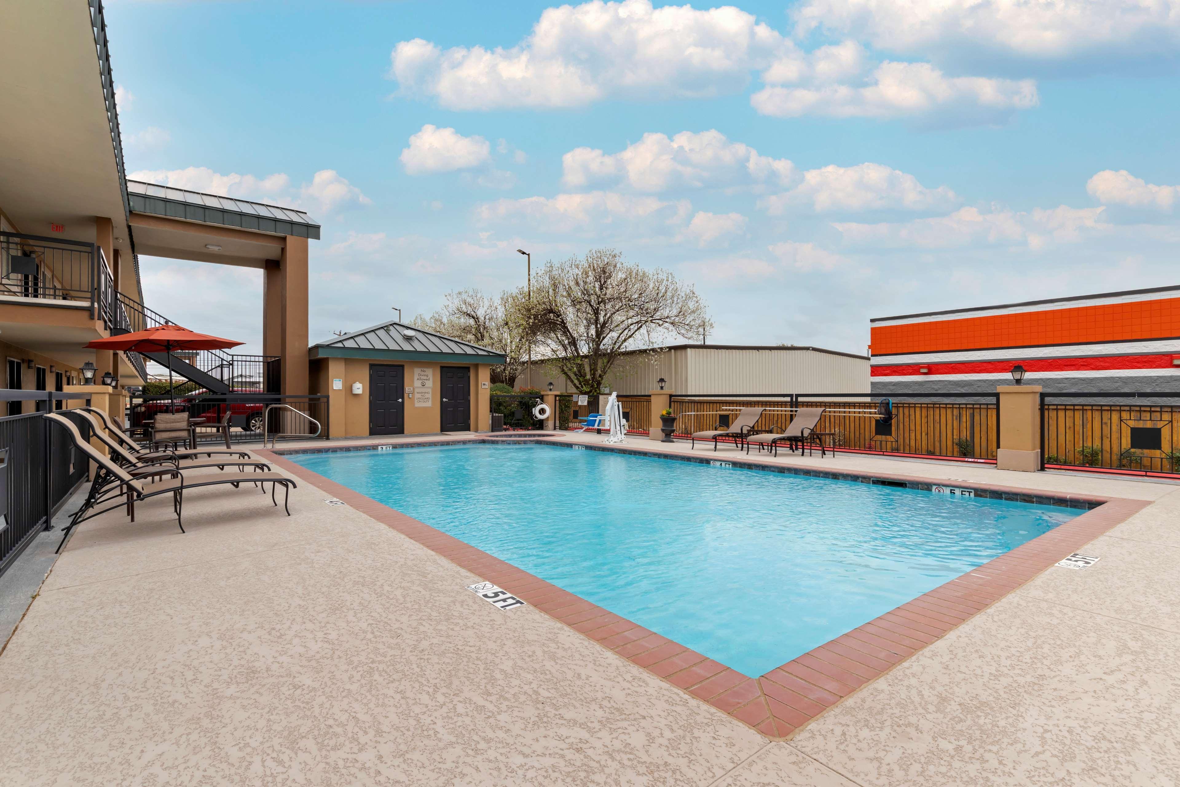 Best Western Marble Falls Inn Extérieur photo