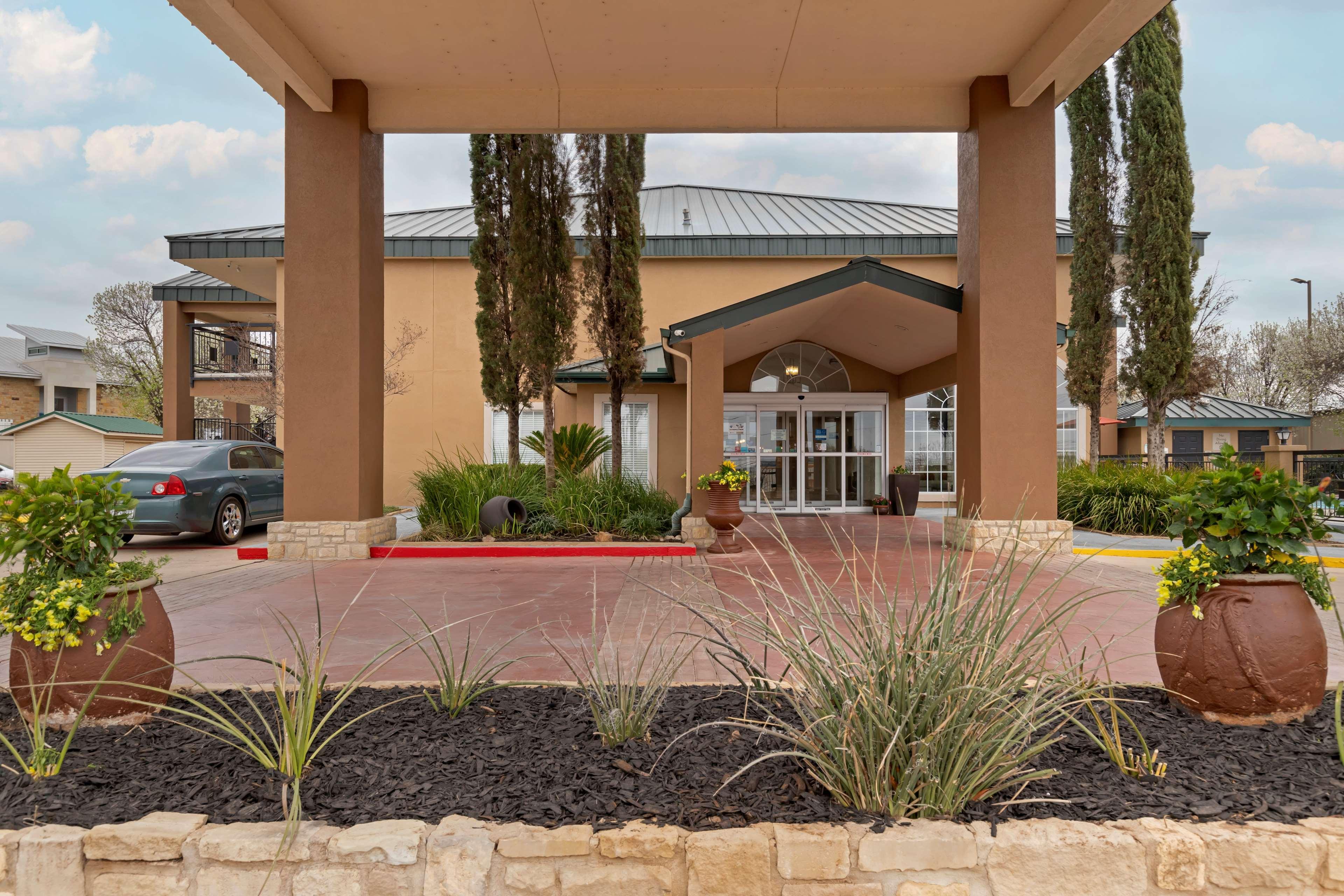 Best Western Marble Falls Inn Extérieur photo