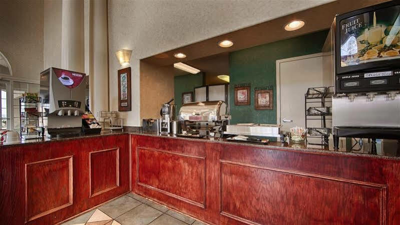 Best Western Marble Falls Inn Extérieur photo